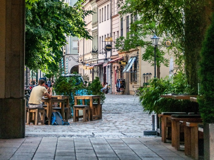 100 milliárd forintos akcióterv az éttermek támogatására