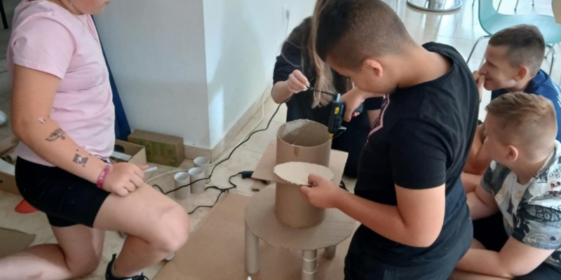 4ee9c50f-0cdc-4c97-9d3b-adf54011ef2f